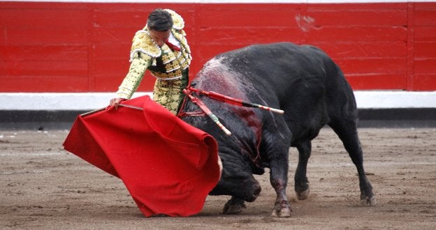 Oreja para Urdiales en Bilbao bilaketarekin bat datozen irudiak