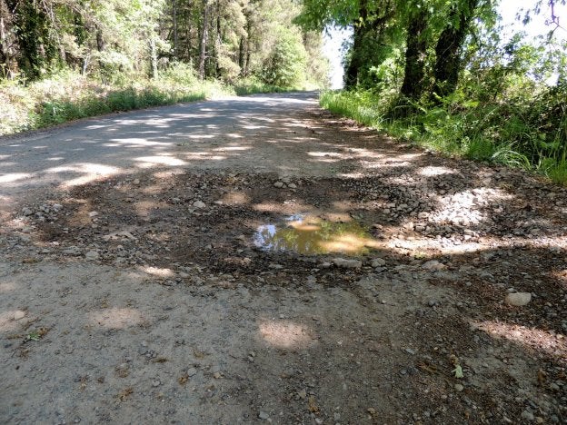 La Guindilla: baches hacia las antenas de Moncalvillo