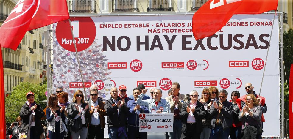 UGT y CC OO reclaman a la patronal negociar ya el pacto salarial para 2018