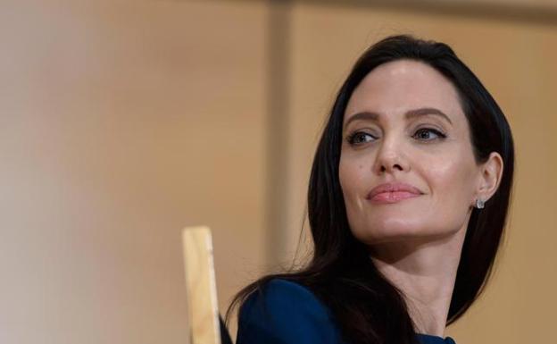 Angelina Jolie: «No, no disfruto de la soltería»