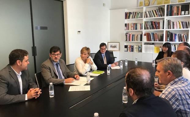 Empresas riojanas firman varios preacuerdos de colaboración con industrias chinas