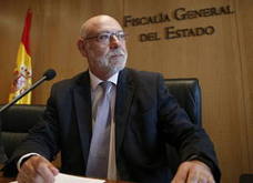 El fiscal general ordena citar a los alcaldes aforados del referéndum