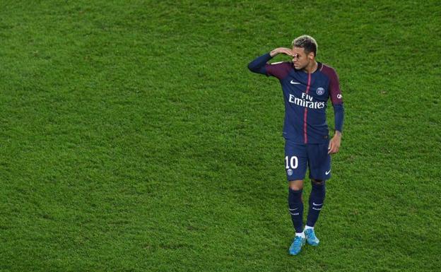 Neymar recupera en París su perfil más egocéntrico