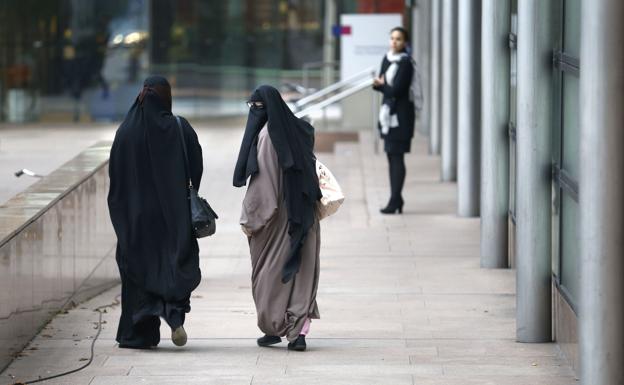 Austria prohíbe el burka