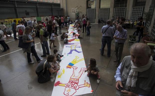 Interior denuncia que ya se están usando niños y ancianos en los colegios