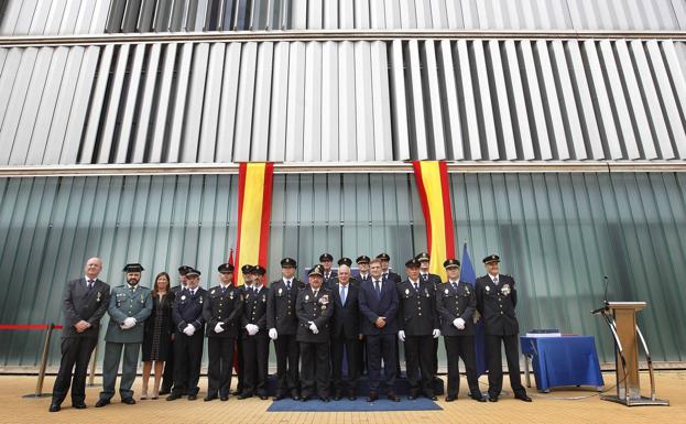 Condecoraciones en el Día de la Policía Nacional en Logroño