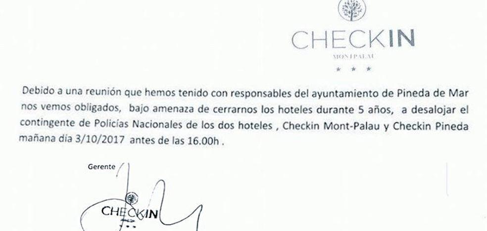 Así se echa a los policías de los hoteles catalanes