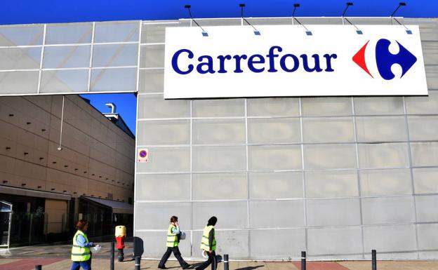 Una sociedad inversora compra los locales del Carrefour del Berceo y el Eroski de Calahorra