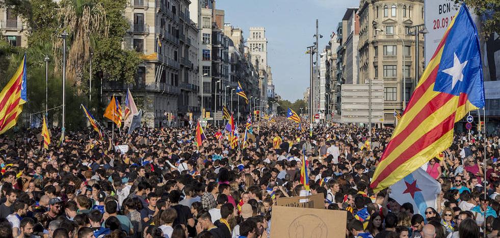 Los soberanistas sopesan convocar el fin de semana el Pleno de la independencia