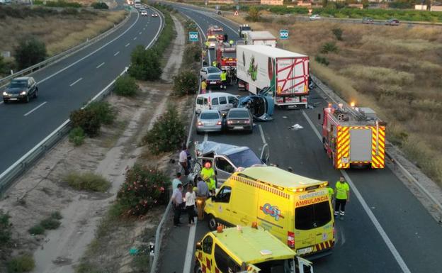 Cinco muertos después de un accidente múltiple en Murcia