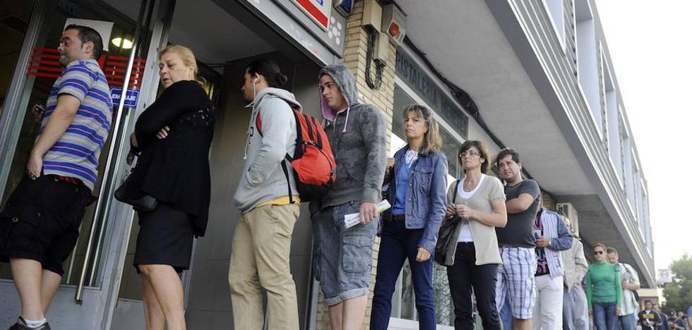 Cataluña, a la cabeza del aumento del paro en octubre