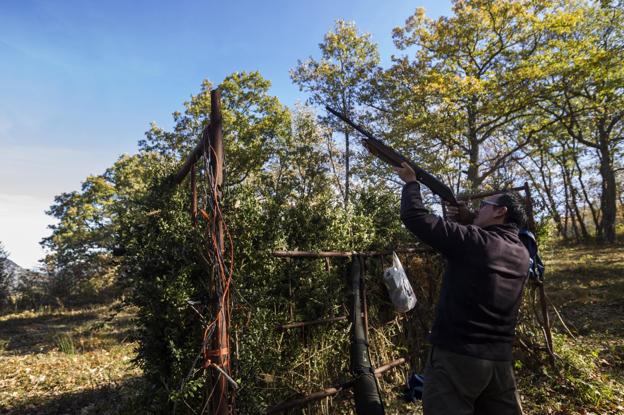 Los pueblos remontan el vuelo al paso de la paloma