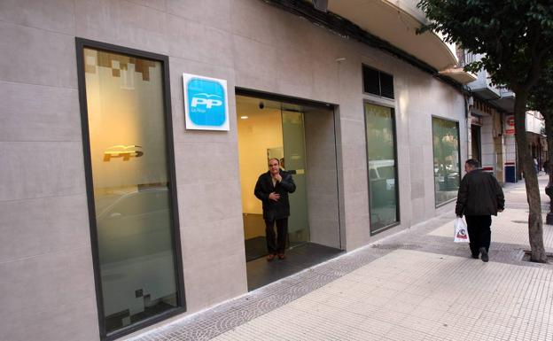 ¿Tiene Ceniceros «una pista» sobre cómo se financió la sede del PP?