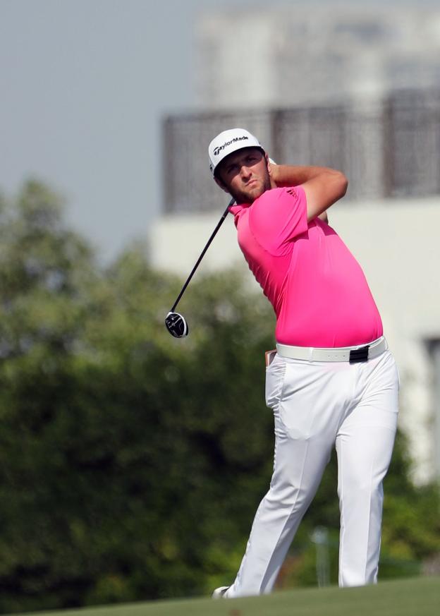 Jon Rahm, a un golpe del líder en Dubai