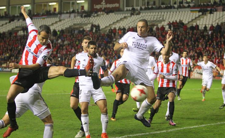 Partido UD Logroñés-CD Mirandés