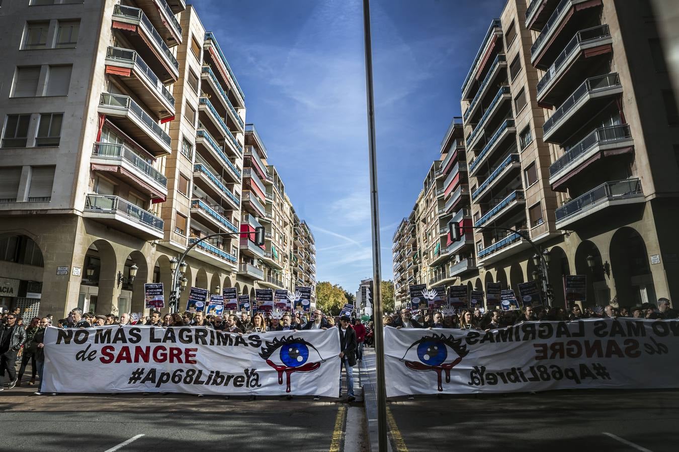 Manifestación por la liberalización de la AP-68