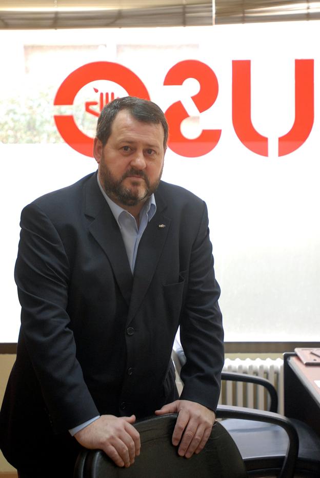 «Los dos grandes sindicatos se han institucionalizado y han cometido el error de separarse del trabajador»