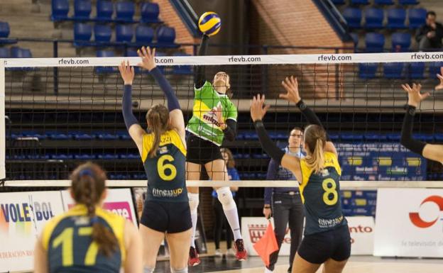 El Minis de Arluy cumple el trámite ante el Famaliçao