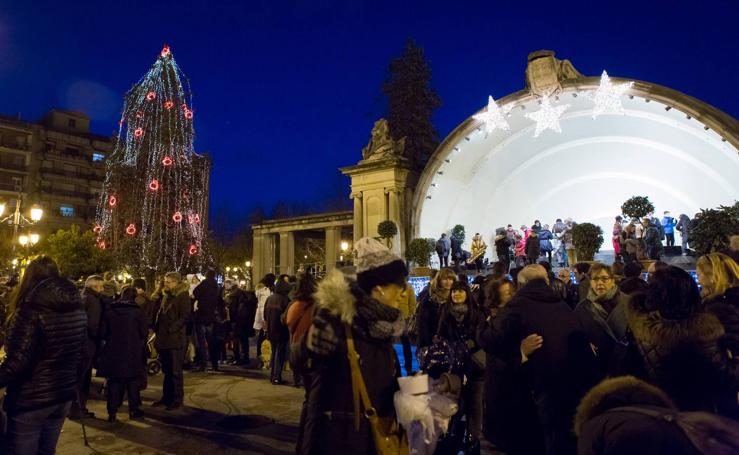 Logroño enciende sus luces de Navidad