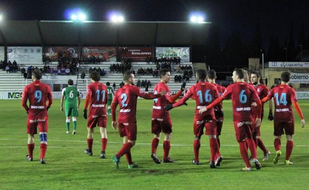 El Calahorra acaba líder el año