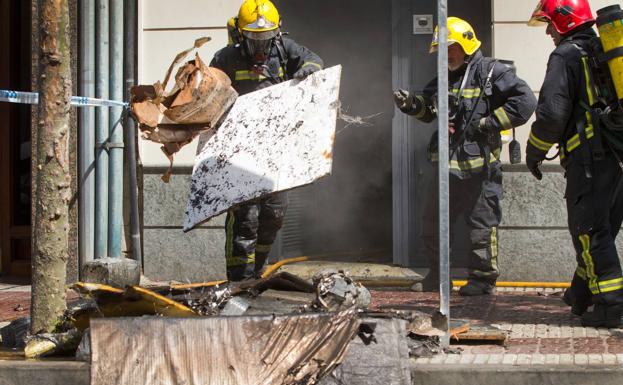 Los bomberos de Logroño consideran «insuficiente» la formación para los nuevos profesionales