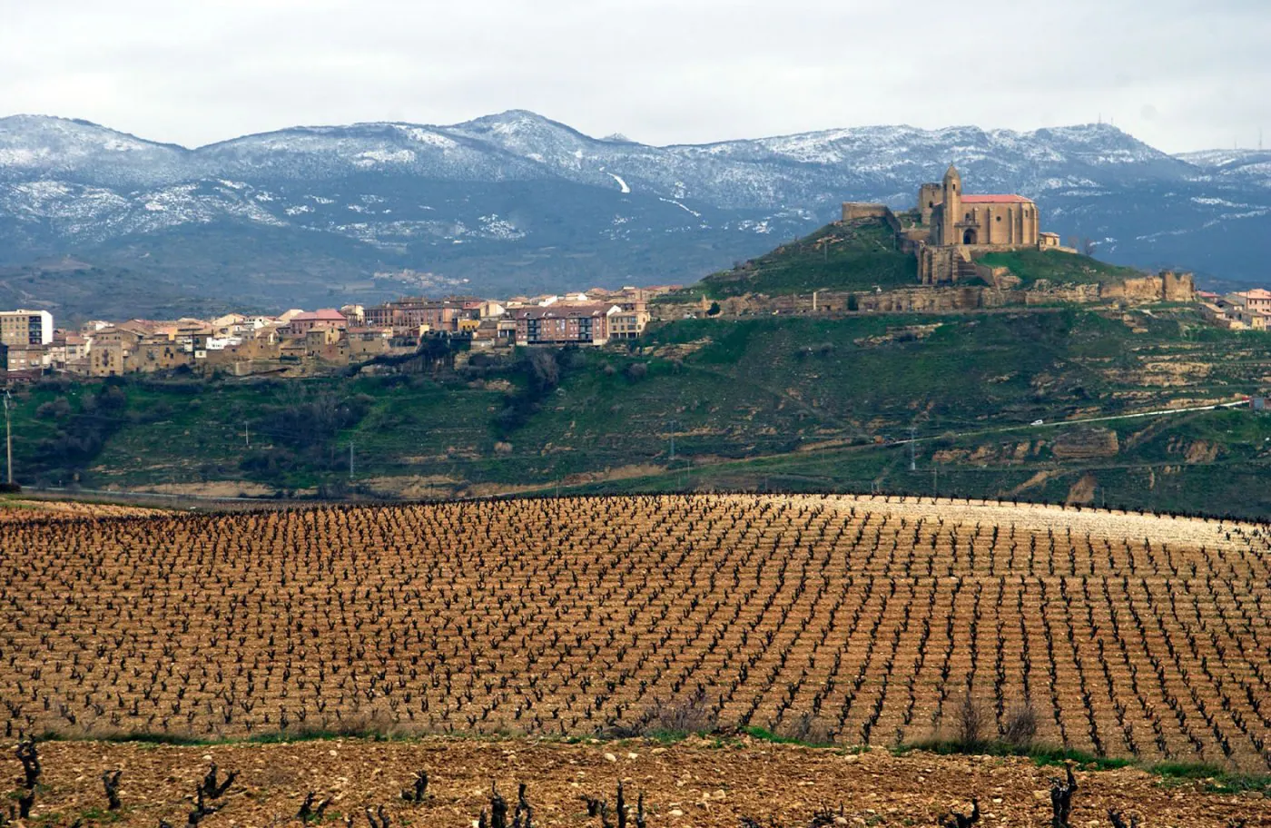 La Sierra de Cantabria se llamará 'Sierra de Toloño' a petición del País Vasco
