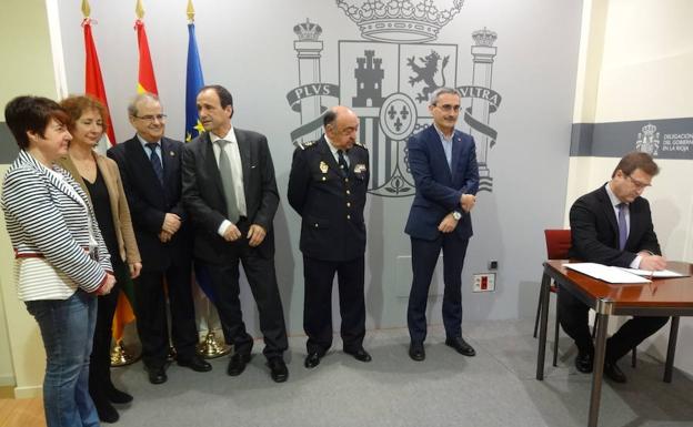 Estudiantes de la UR harán prácticas en la administración del Estado en La Rioja