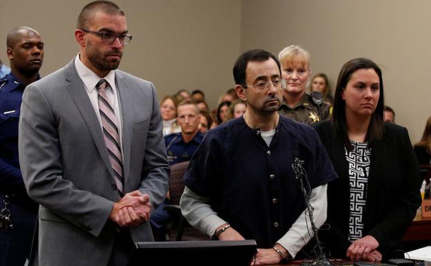 Nassar, condenado de 40 a 175 años de prisión por abusos sexuales