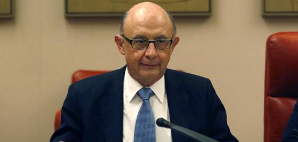 Montoro fija la primera semana de abril como límite para aprobar los Presupuestos