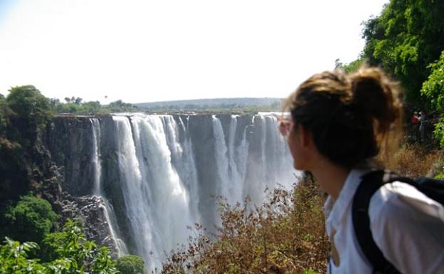 Las cataratas Victoria: el humo que suena