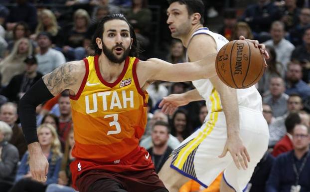 Rubio luce con 'doble-doble' en la paliza de los Jazz a los campeones