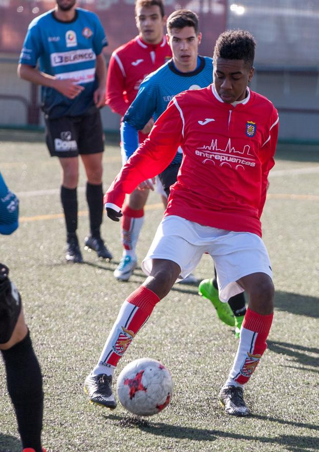 «Me llamaron mono, macaco y simio»