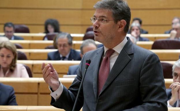 Catalá ve una «demanda social» prohibir los indultos a los condenados por sedición y rebelión