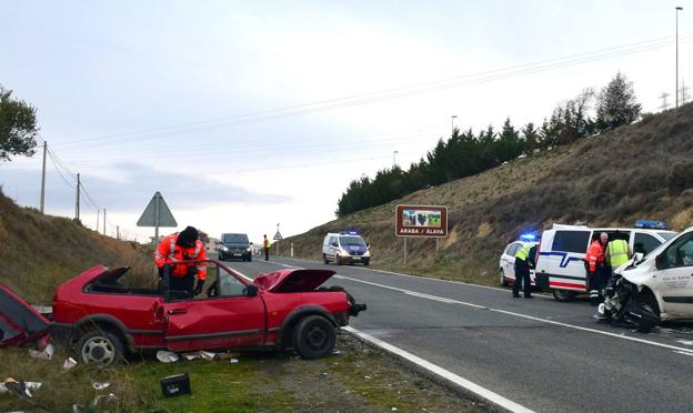 Fallece una mujer de Logroño en un accidente en el límite entre La Rioja y Álava