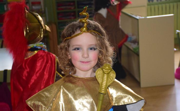 Los niños del colegio Las Gaunas de Logroño celebran el Carnaval