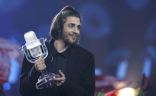 Salvador Sobral: «Mi problema ya está resuelto, ahora vamos a tocar»