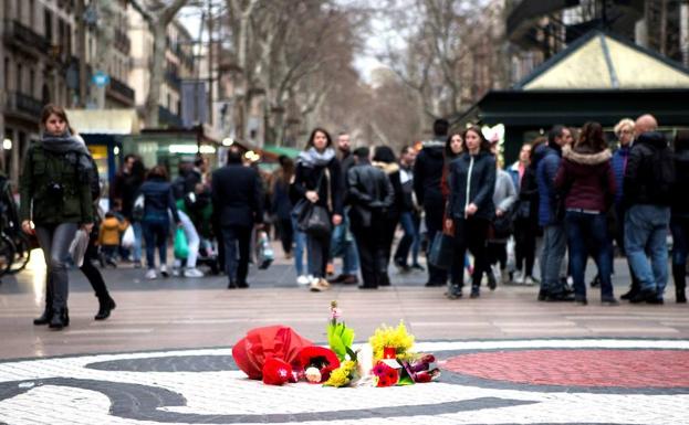 Imputado y encarcelado un detenido en Francia por los atentados en Cataluña