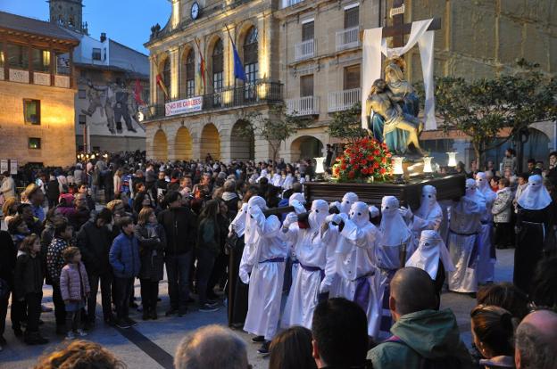 El Vía Crucis de la plaza de La Paz