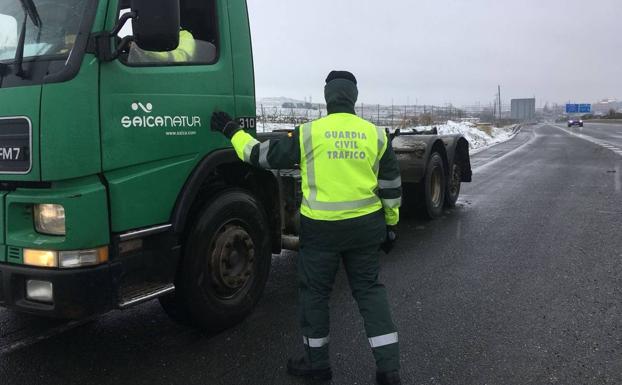 La mayor nevada de los últimos años cubre toda La Rioja