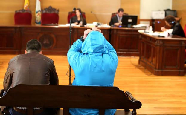 El juicio contra ocho miembros del grupo neonazi 'Nueva Época', el 28 de marzo