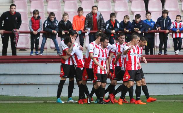 Una cantada, un golazo y un susto final