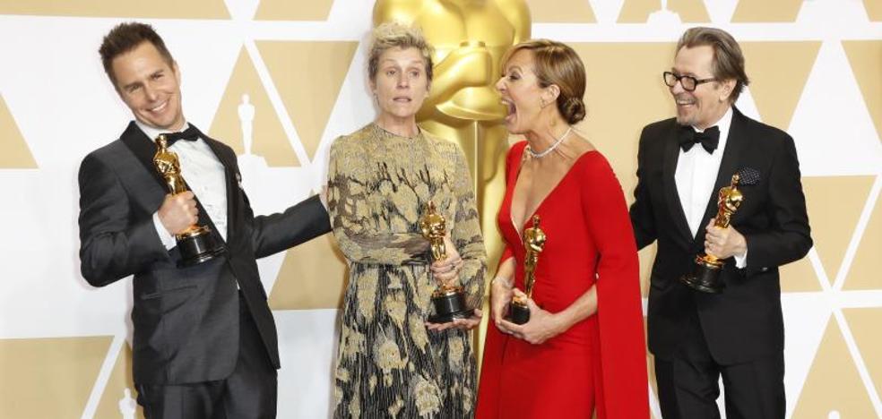 'La forma del agua' triunfa en los Oscar con los premios a mejor dirección y mejor película