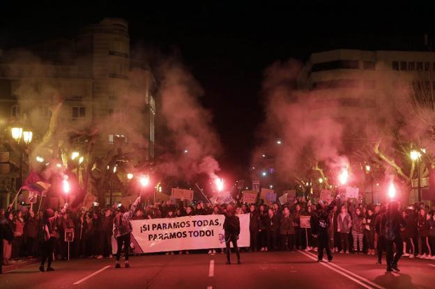 Miles de manifestantes llenaron el centro de Logroño