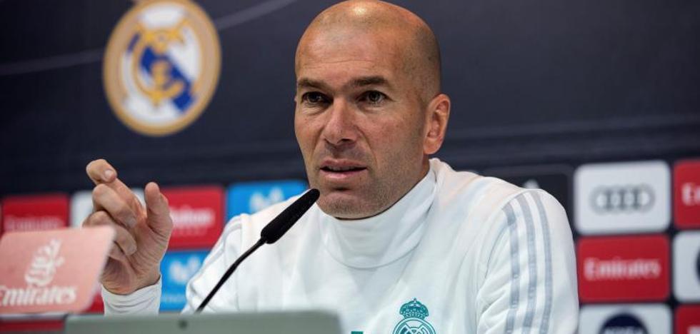 Zidane: «Al que le gusta el fútbol le tiene que gustar Benzema»