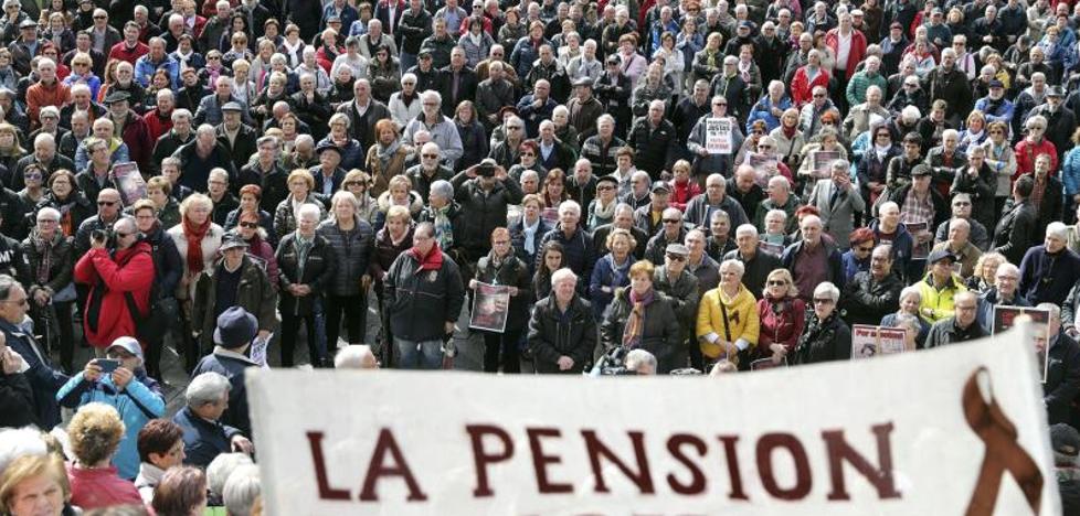 Rajoy desinfla el debate de las pensiones: descarta un golpe de efecto