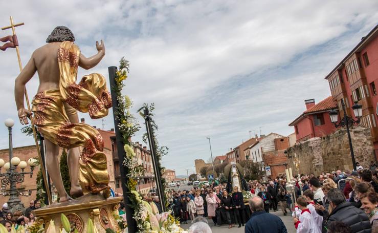 Procesión del Encuentro en Santo Domingo de la Calzada