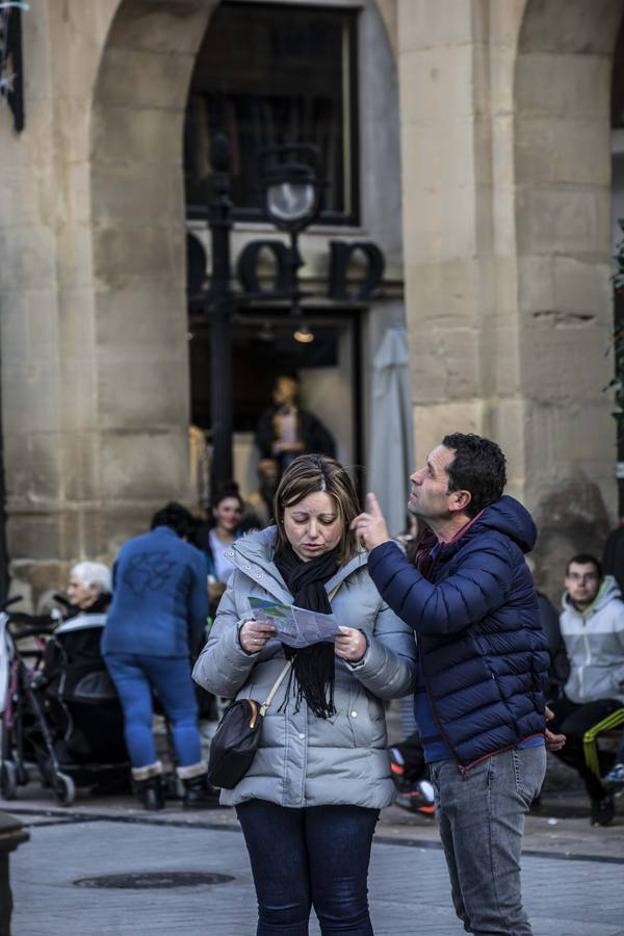 El sol hace brillar el turismo en Semana Santa