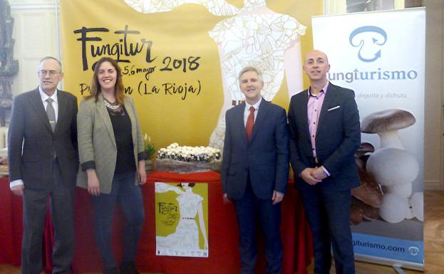 Pradejón rinde un homenaje a los hongos en la VI Feria Fungitur