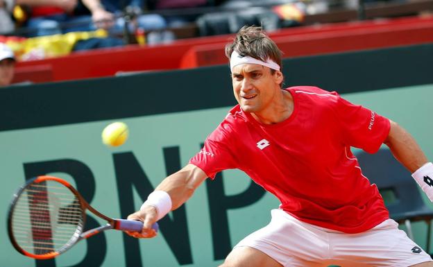 Zverev ahonda en Ferrer y Alemania cobra ventaja