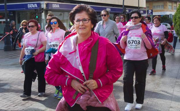 Este lunes comienza el reparto de dorsales y camisetas de la Carrera de la Mujer